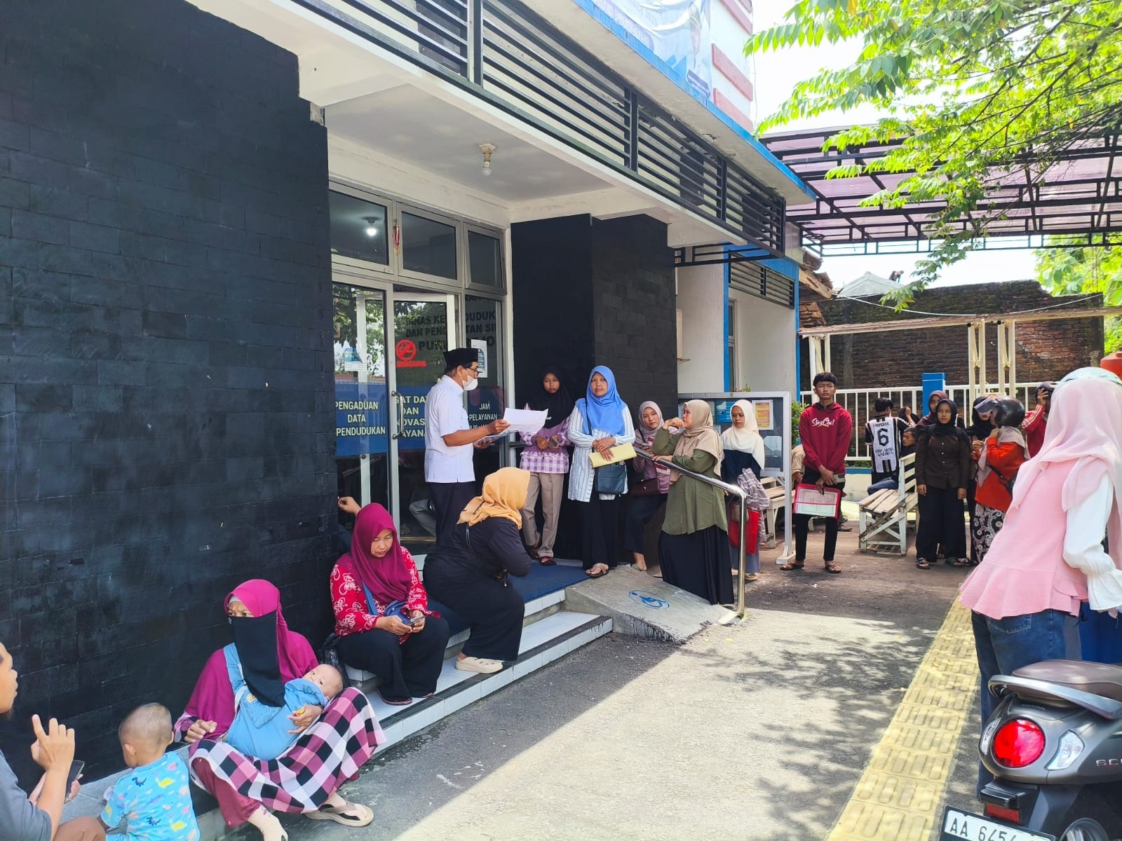 Libur Awal Ramadhan, Pelajar Serbu Perekaman KTP-el di Disdukcapil Purworejo