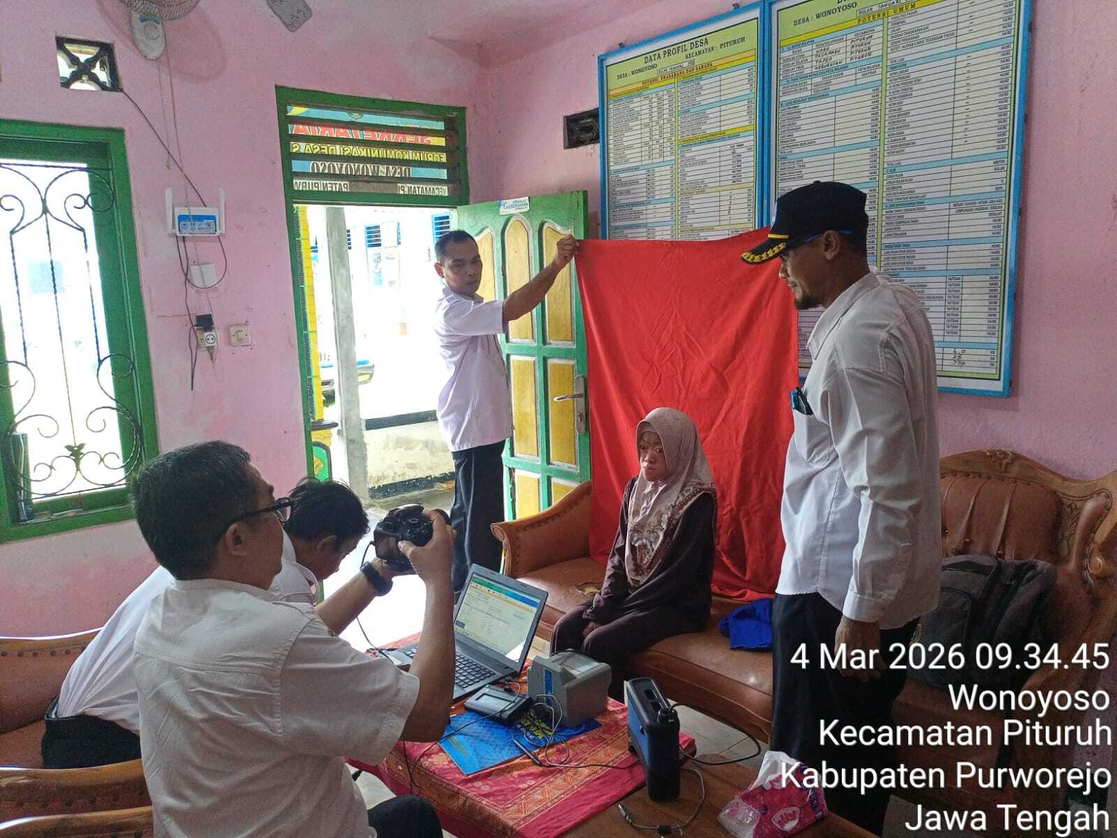 Kepemilikan KTP-el Jadi Syarat Penting Pengajuan PTSL, Disdukcapil Purworejo Layani Warga Disabilitas di Desa Wonoyoso