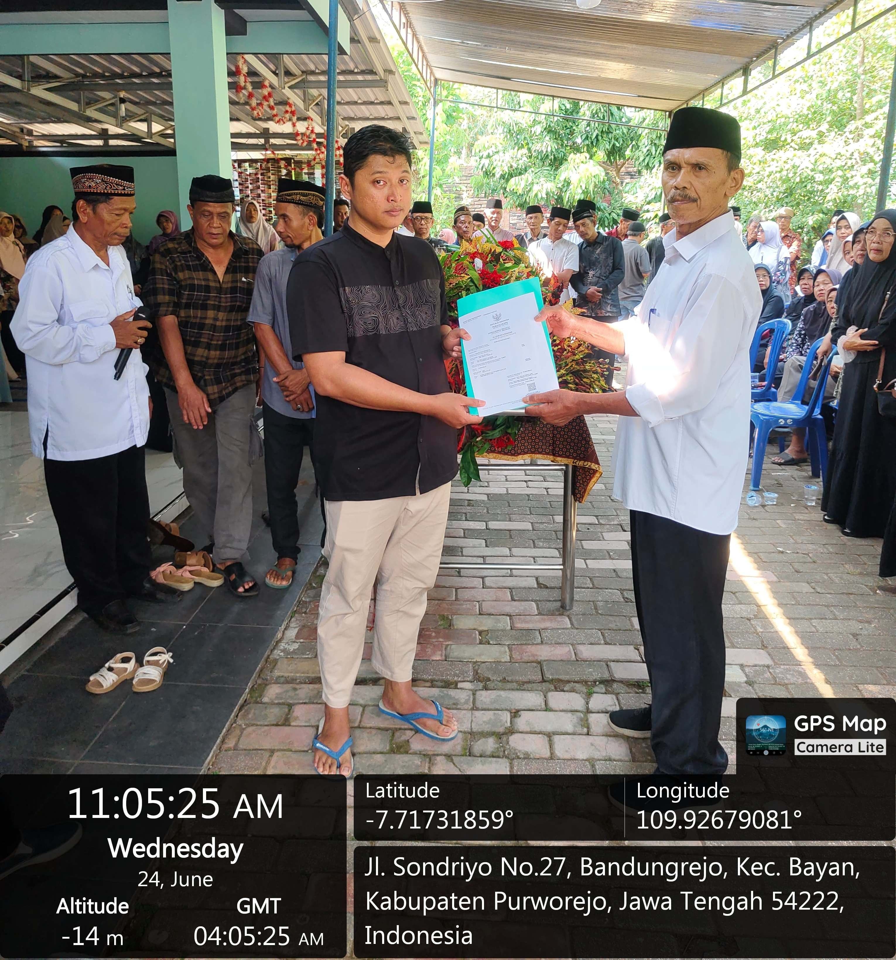 Unik, Layanan PAK SUBUR Diserahkan kepada Warga Bernama Subur di Bandungrejo