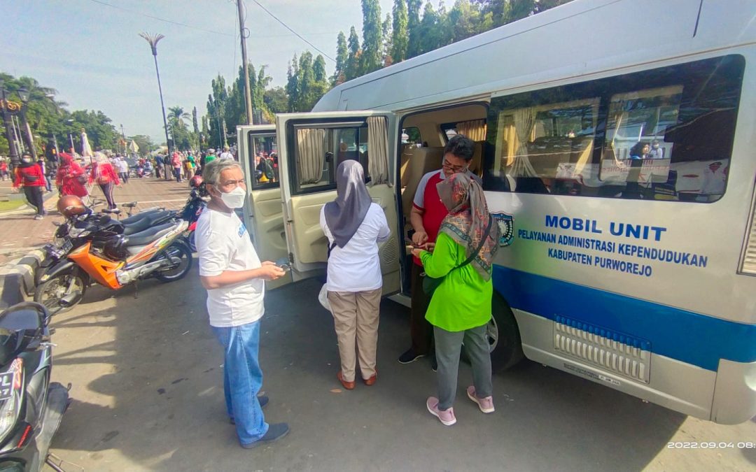 Car Free Day Purworejo Dibuka Kembali, Disdukcapil Hadir dengan Mobil Pelayanan